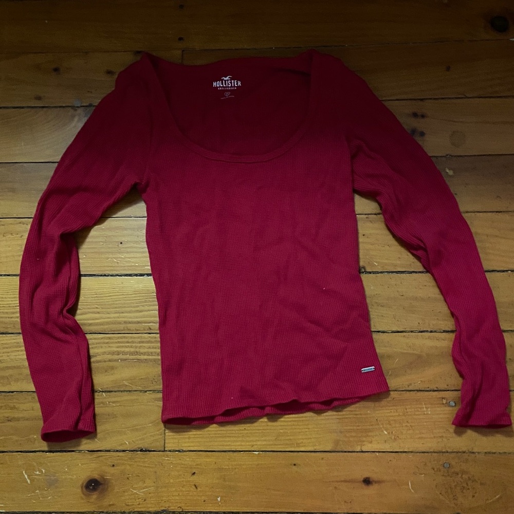 Hollister Women's Red waffle knit Scoop Neck Long Sleeve Top shirt thermal nice
